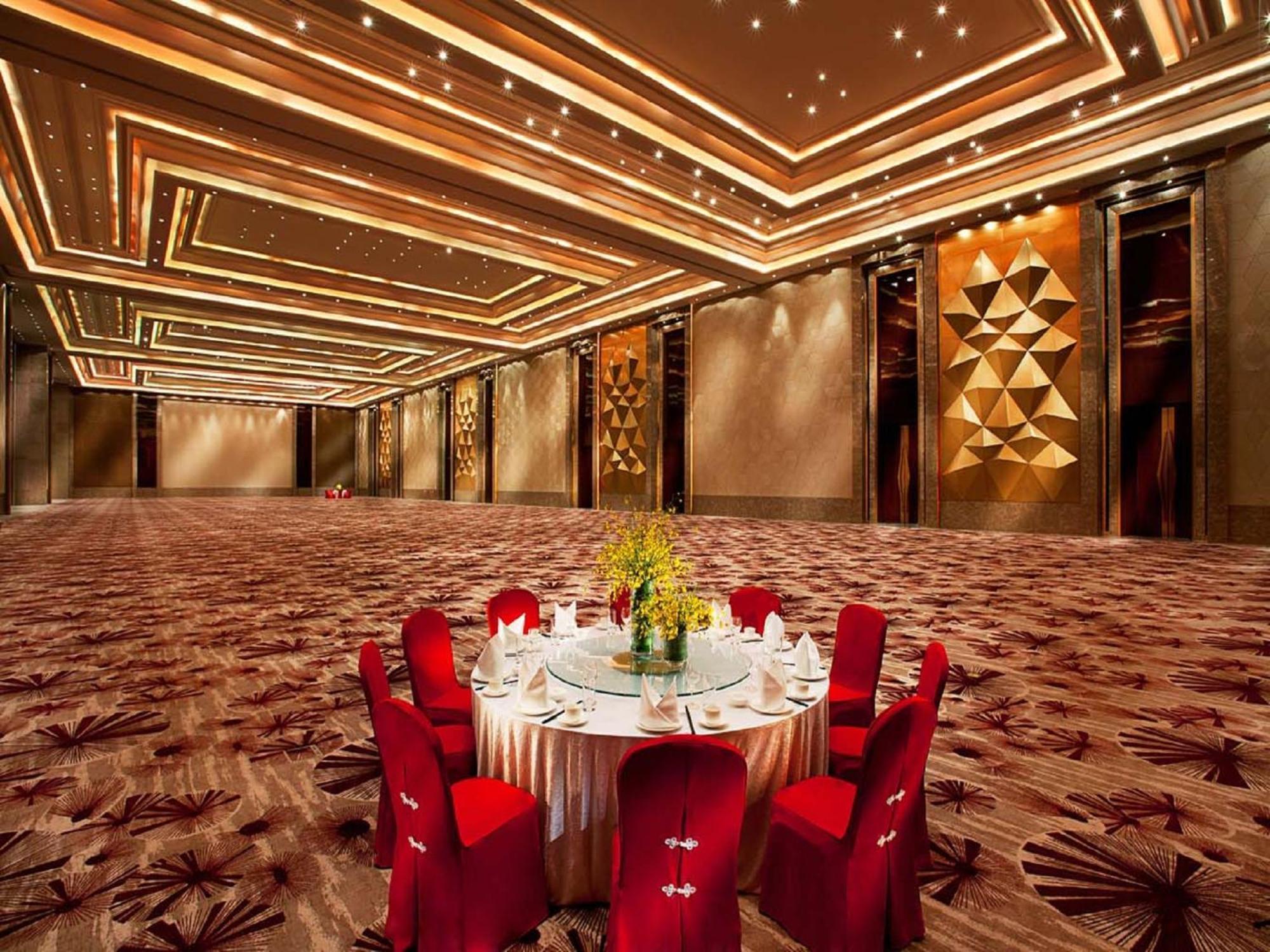 Wyndham Grand Qingdao Hotell Eksteriør bilde