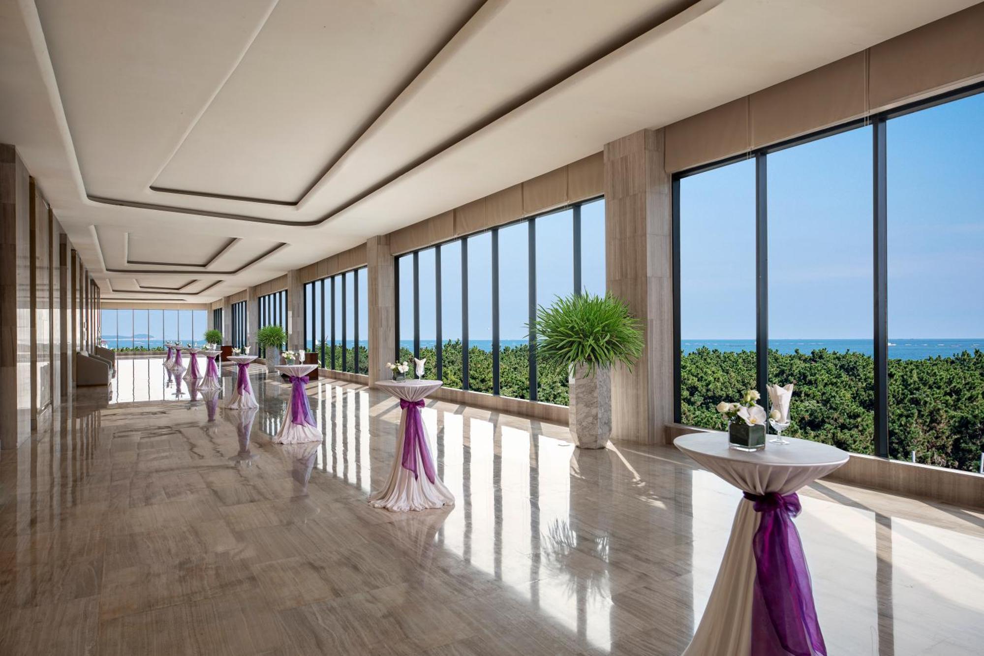 Wyndham Grand Qingdao Hotell Eksteriør bilde