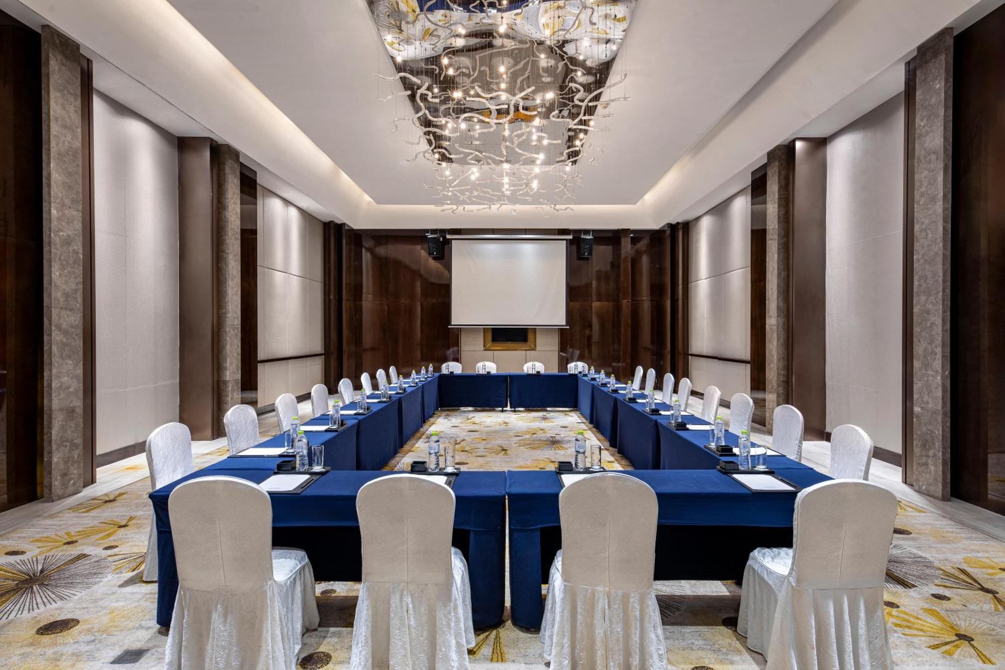 Wyndham Grand Qingdao Hotell Eksteriør bilde