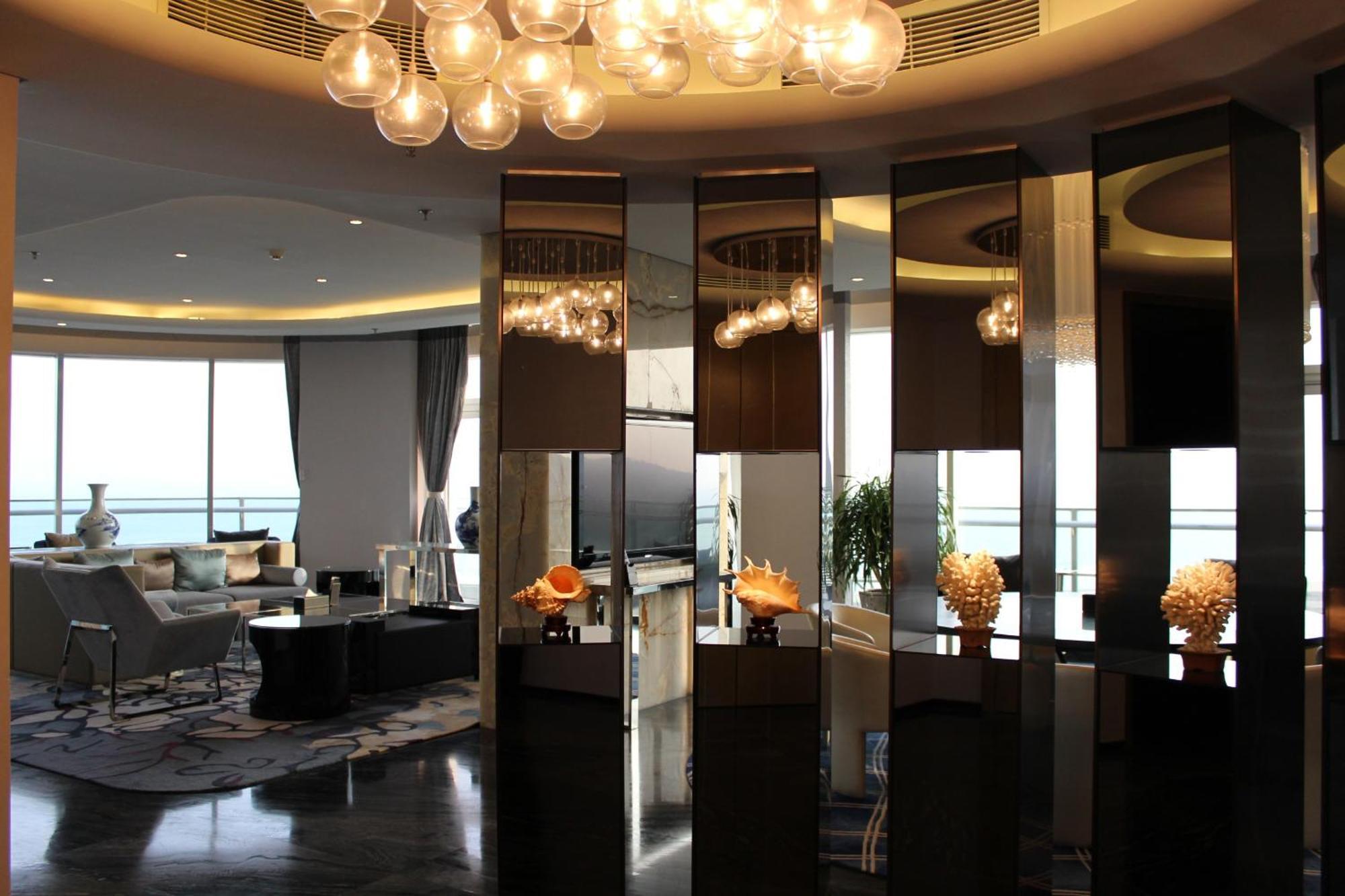 Wyndham Grand Qingdao Hotell Eksteriør bilde