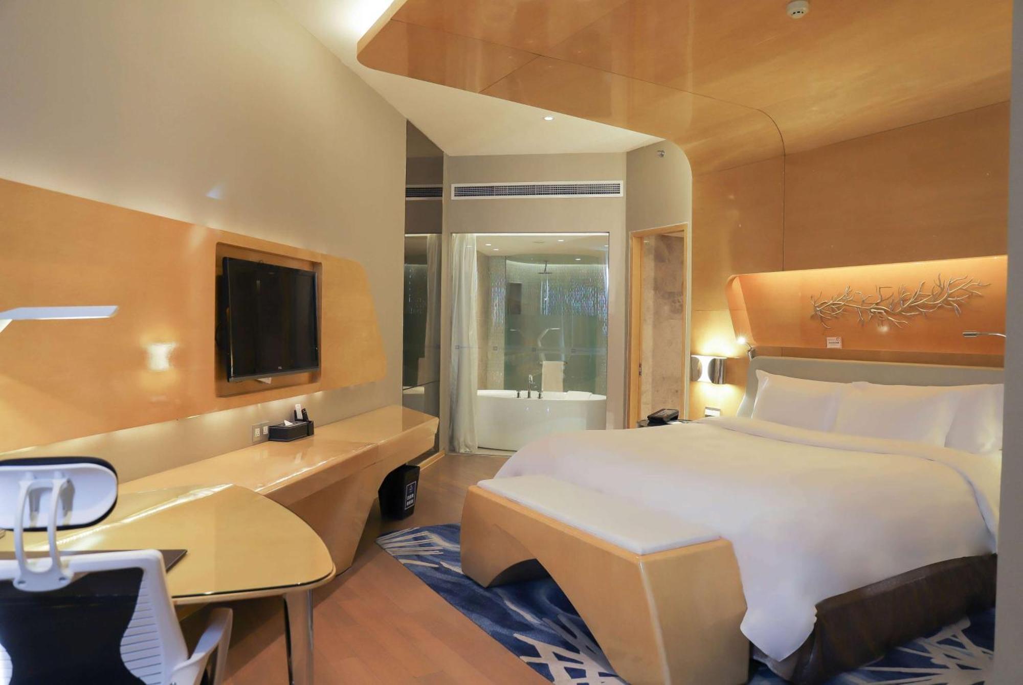 Wyndham Grand Qingdao Hotell Eksteriør bilde