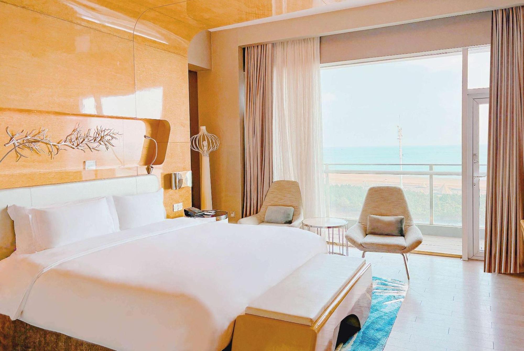 Wyndham Grand Qingdao Hotell Eksteriør bilde